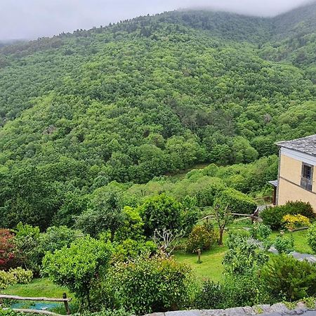 Apartamentos Rurales El Bosque De Las Vinas Boal 외부 사진